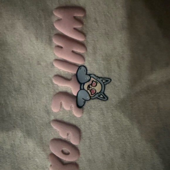 White Fox Graphic Sweatshirt - Picture 4 of 4